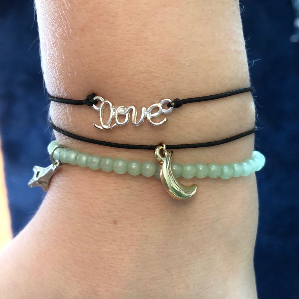 Set of bracelets